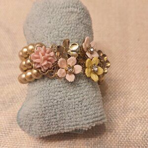 Bracelet  Betsey jhonson  vintage